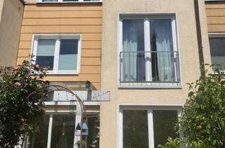 Reihenhaus kaufen in 22359 Hamburg, Hamburg - Ein ideales Reihenhaus für eine Familie in Hamburg Volksdorf