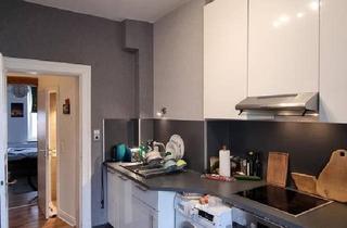 Wohnung kaufen in 24143 Kiel, Kiel - 2- Zimmer-Eigentumswohnung, 51 m2, gut geschnitten