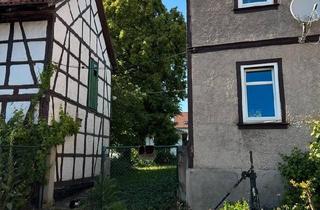 Bauernhaus kaufen in 99869 Drei Gleichen, Drei Gleichen - Bauernhof mit Wohnhaus, Brunnen und großem Garten