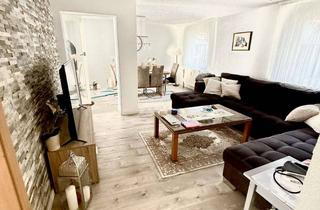 Wohnung kaufen in Schmiedgasse 4/1, 74382 Neckarwestheim, Maisonette-Wohnung mit Balkon in Neckarwestheim