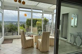 Penthouse kaufen in 42897 Lennep, 4-Zimmer-Penthouse-Wohnung mit Dachterasse und Wintergarten in Remscheid, Henkelshof