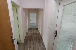 Wohnung kaufen in 04552 Borna, 4-Raum Wohnung mit Garage und eigenen Garten in Borna