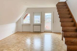 Wohnung kaufen in 97947 Grünsfeld, Schöne 4-Zimmer-Maisonette-Wohnung mit gehobener Innenausstattung mit Balkon und EBK in Grünsfeld