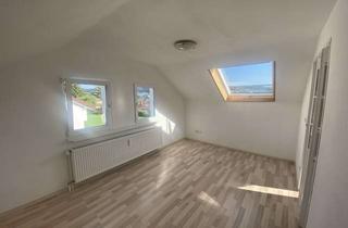 Wohnung mieten in Großwiesenstraße, 78337 Öhningen, Stilvolle 2-Raum-Dachgeschosswohnung in Öhningen