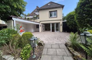 Wohnung mieten in 32756 Detmold, Attraktive und vollst. renovierte 3-Raum-EG-Wohnung mit geh. Innenausstattung mit Balkon in Detmold