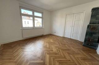 Wohnung mieten in 96465 Neustadt, Erstbezug nach Sanierung! Große 4-Zimmerwohnung mit Dachterrasse in Neustadt!