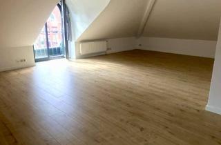 Wohnung mieten in Wicheldorfstraße, 23743 Grömitz, Drei Zimmer Dachgeschoss Wohnung im Herzen von Grömitz zu vermieten
