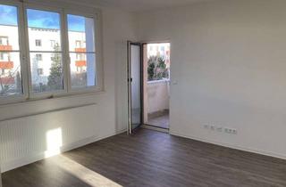 Wohnung mieten in Friedrich-Ebert-Str., 39114 Cracau, Frisch renoviert: WG-geeignete 3-Zimmer-Wohnung mit Balkon!