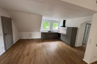 Wohnung mieten in Bremer Weg 171 b, 29223 Celle, Top sanierte 4-Zimmer-Wohnung mit Dachterrasse und Blick ins Grüne
