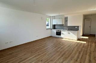Wohnung mieten in Alte Amberger Str. 22A, 95478 Kemnath, Moderne 3 Zimmerwohnung inkl. moderner Einbauküche & einem Stellplatz u. Garage