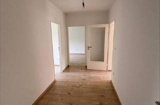Wohnung mieten in Noortmer Chaussee, 26789 Leer, Moderne 3-Zimmer-Wohnung mit Balkon in Leer!