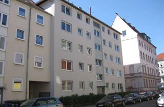 Wohnung mieten in Wabestr. 37, 38106 Braunschweig, DG-Whg (4er-WG geeignet) im östl. Ringgebiet mit gemütlichen Balkon