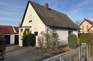 Haus kaufen in 86529 Schrobenhausen, Wohnhaus mit Garage und Werkstatt in bevorzugter Lage von Schrobenhausen zu verkaufen!