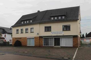 Haus kaufen in 56249 Herschbach, Freistehendes großes Haus mit Ladengeschäft und Hinterhaus mit viel Potential
