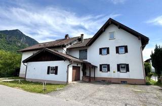Haus kaufen in 83250 Marquartstein, Sanierungsbedürftiges Investitionsobjekt im Herzen des Achentals