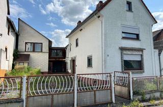 Haus kaufen in Weingartenstraße, 35619 Braunfels, Vielseitiges Haus mit Nebengebäude, Garten und 6 Zimmern auf 150 m² Wohnfläche