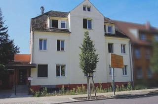 Mehrfamilienhaus kaufen in 14793 Ziesar, Raum für Visionen: Flexibles Mehrfamilienhaus mit PV-Anlage, großem Garten und Pool