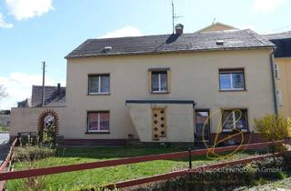 Haus kaufen in 01900 Großröhrsdorf, Sanierungsbedürftiges Einfamlilienhaus mit Potential zu verkaufen