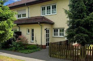 Haus kaufen in 35423 Lich, Kapitalanlage! Vermietetes Reihenendhaus mit Terrasse und PKW-Stellplatz in Lich - Ober-Bessingen