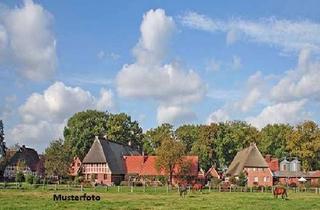 Haus kaufen in Am Windmühlenberg XXX, 29575 Altenmedingen, Wohnhaus, sowie Baulandteilfläche