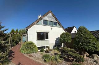 Einfamilienhaus kaufen in 24109 Hasseldieksdamm, Familienfreundliches Einfamilienhaus mit Vollkeller und schönem Grundstück