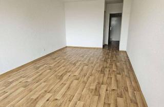 Wohnung mieten in Lange Straße 1A, 27749 Mitte, Ideal für Singles: 1-Zimmer-Wohnung mit Balkon in der Delmenhorster Innenstadt!
