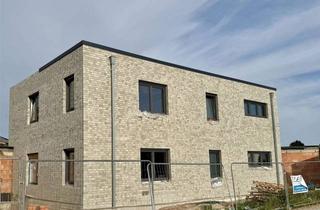 Wohnung mieten in 41836 Hückelhoven, Moderne Neubauwohnung in Hü-City – Wohnen im exklusiven Zweifamilien-Niedrigenergiehaus