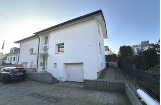 Haus mieten in Alte Detmolder Straße 22, 33699 Hillegossen, Energetisch modernisierte Doppelhaushälfte mit Garage in Bielefeld-Hillegossen zu vermieten