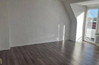Wohnung kaufen in 63477 Maintal, Maintal - Dachgeschosswohnung zu verkaufen in 63477 Maintal-Dörnigheim