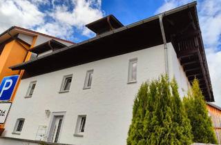 Haus kaufen in 94253 Bischofsmais, Bischofsmais - 4-Parteien Haus im Bayrischen Wald Rendite (5,42%)