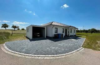 Haus kaufen in 73494 Rosenberg, Rosenberg - Moderner Bungalow (Baujahr 2022) in ruhiger Lage mit Wärmepumpe