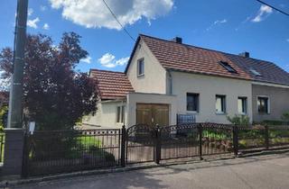Doppelhaushälfte kaufen in 04575 Neukieritzsch, Neukieritzsch - Doppelhaushälfte in Deutzen zum Verkauf