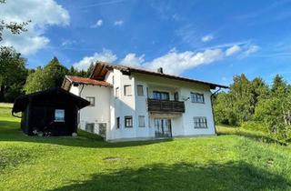 Einfamilienhaus kaufen in 94146 Hinterschmiding, Hinterschmiding - Einfamilienhaus mit Einliegerwohnung
