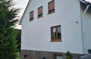 Haus kaufen in 32457 Porta Westfalica, Porta Westfalica - 2 Familien Wohnhaus mit schönem Grundstück