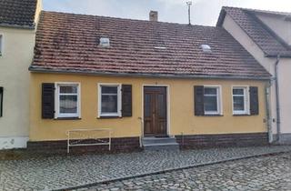 Haus kaufen in 04931 Mühlberg, Mühlberg/Elbe - Haus mit viel Potenzial zu Verkaufen