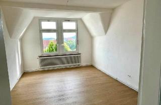 Wohnung kaufen in 90443 Nürnberg, Nürnberg - Großzügiger Altbaujuwel in Nürnberg 4-Zimmer-Traum mit Balkon