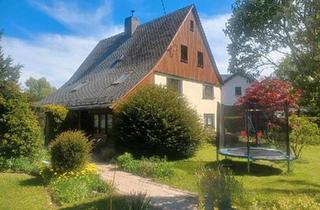 Einfamilienhaus kaufen in 09366 Stollberg, Stollberg (Erzgebirge) - Charmantes Einfamilienhaus mit großem Garten in Niederdorf