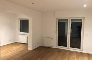 Wohnung kaufen in Salinenstraße, 76646 Bruchsal, Stilvolle, vollständig renovierte 2,5-Raum-Wohnung mit geh. Innenausstattung mit Balkon in Bruchsal