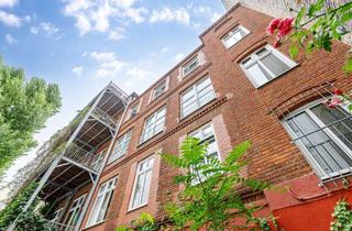 Loft kaufen in 10967 Kreuzberg, Exklusive 5-Zimmer Loft-Wohnung im Gräfekiez