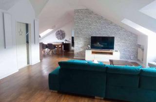 Lofts mieten in Inrather Straße 290, 47803 Inrath/Kliedbruch, Loftartige Dachgeschosswohnung mit Charme