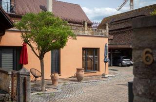 Penthouse mieten in 91486 Uehlfeld, Suche Nachmieter für Penthouse-Wohnung mit luxuriöser Innenausstattung mit EBK in Uehlfeld
