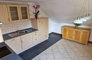 Wohnung mieten in Sternstraße, 92718 Schirmitz, Tolle 2 Zimmer Mansardenwohnung mit Balkon-Möbliert mit EBK ** Top **