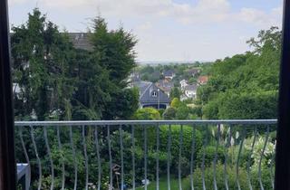 Wohnung mieten in Schloßstraße 56, 65719 Hofheim am Taunus, 4-Zimmer-Wohnung am Rosenberg (Marxheim) mit Kamin und Balkon