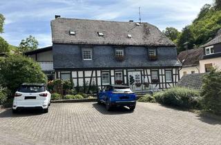 Wohnung mieten in Rheingoldstr. 62, 55413 Manubach, Großzügige 4-Zimmer-Wohnung zur 850 € warm Miete in Manubach