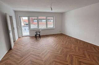 Wohnung mieten in Erlenweg, 68809 Neulußheim, Erstbezug nach Sanierung: stilvolle 3-Zimmer-Wohnung mit sonnigem Balkon