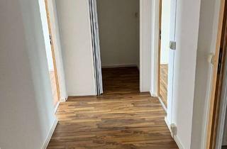 Wohnung mieten in Bolzeschachtstraße 17, 06311 Helbra, gr. 3-Raum-Wohnung mit sonnigem Balkon und EBK zum kleinen Preis