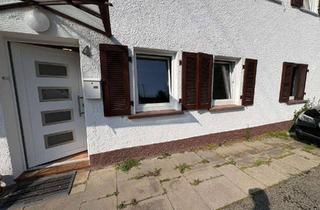 Wohnung mieten in 72379 Hechingen, Einzigartige 2-Zimmer-Erdgeschosswohnung mit eigenem Eingang, Garten & Einbauküche in Hechingen
