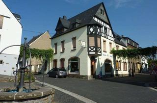Wohnung mieten in Bachstr. 58, 56333 Winningen, Gut geschnittene Dachgeschosswohnung im idyllischen Weinort Winningen an der Mosel zu vermieten