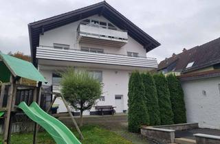 Einfamilienhaus kaufen in Unter Der Struth 23, 63695 Glauburg, Exklusives Einfamilienhaus mit Einliegerwohnung, moderner Technik & großem Garten.