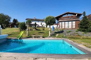 Haus kaufen in 94124 Büchlberg, Privates Refugium in Niederbayern: Luxuriöses Doppel-Anwesen mit Baugrundstück und Panoramablick!